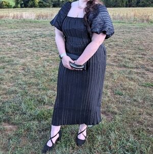 City Chic Black Pleated Midi Dress with Shawl